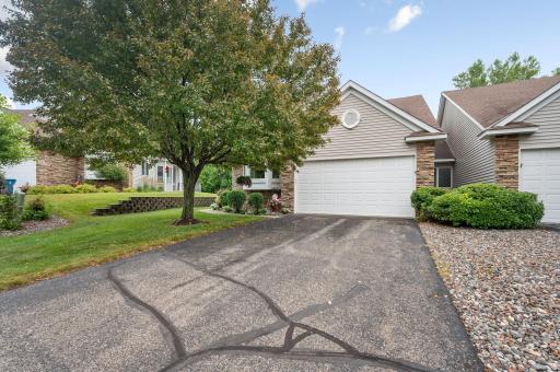 4824 Moon Lake Circle, Saint Paul, MN 55127