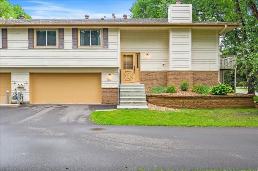 11304 Vessey Avenue S, Minneapolis, MN 55437