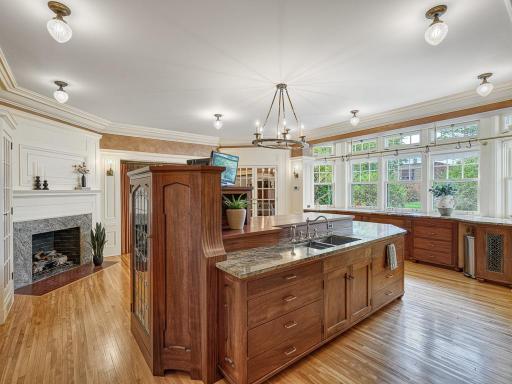 834 Summit Avenue, 1, Saint Paul, MN 55105