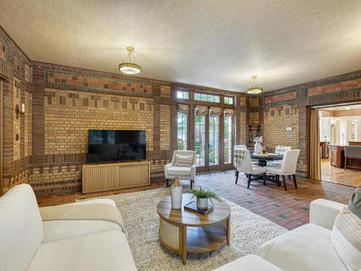 834 Summit Avenue, 1, Saint Paul, MN 55105