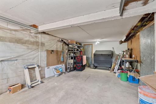 2107 Hazelwood Street - Spacecrafting - 0033.jpg