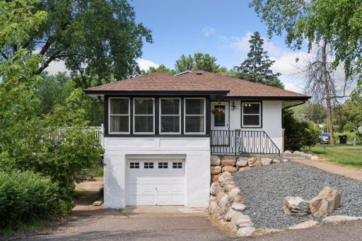 2107 Hazelwood Street - Spacecrafting - 0007.jpg