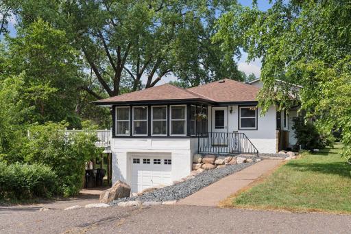 2107 Hazelwood Street - Spacecrafting - 0006.jpg