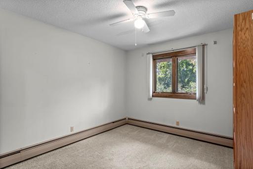 1441 312th Lane NE, Cambridge, MN 55008
