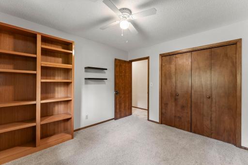 1441 312th Lane NE, Cambridge, MN 55008