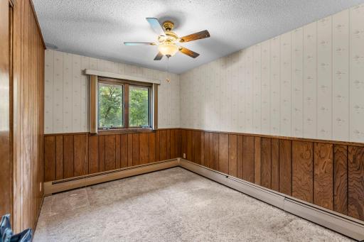 1441 312th Lane NE, Cambridge, MN 55008
