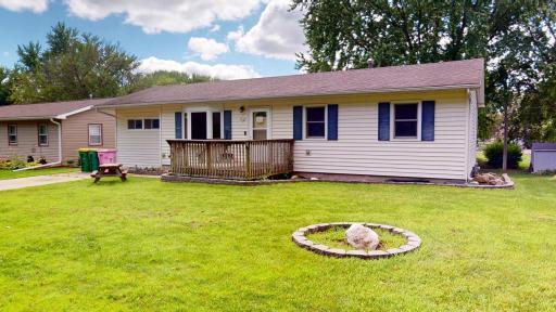 908 S 3rd Avenue, Albert Lea, MN 56007
