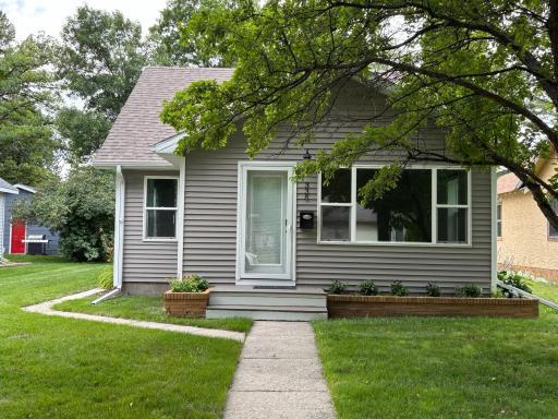 335 Crocker Avenue N, Thief River Falls, MN 56701