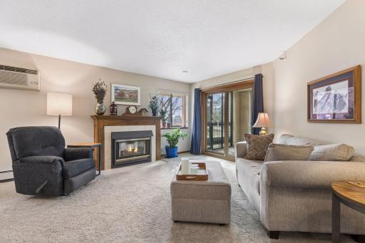 7635 Edinborough Way, 5105, Edina, MN 55435