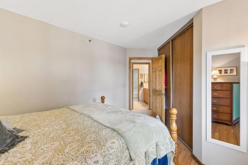 7635 Edinborough Way, 5105, Edina, MN 55435