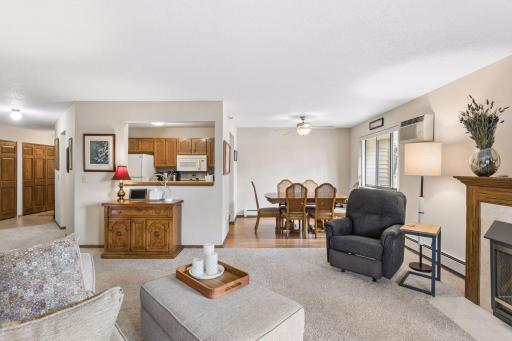7635 Edinborough Way, 5105, Edina, MN 55435