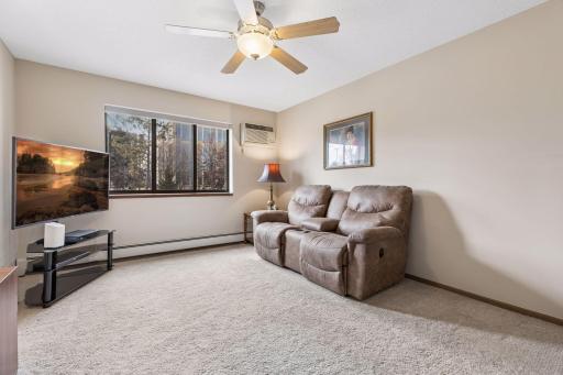 7635 Edinborough Way, 5105, Edina, MN 55435