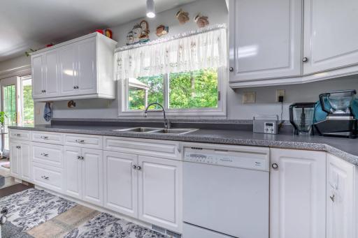 1225 E Mount Faith Avenue, Fergus Falls, MN 56537