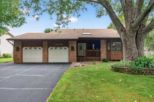 With close proximity to Crooked Lake and Bunker Hills Regional Park, enjoy easy access to beautiful beaches, scenic trails, a golf course, and year-round activities.
