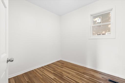 225 Isabel Street W, Saint Paul, MN 55107