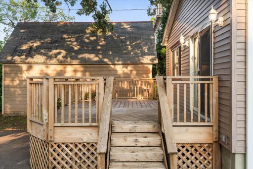 225 Isabel Street W, Saint Paul, MN 55107