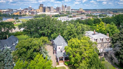 225 Isabel Street W, Saint Paul, MN 55107