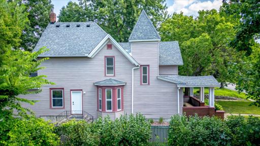 225 Isabel Street W, Saint Paul, MN 55107