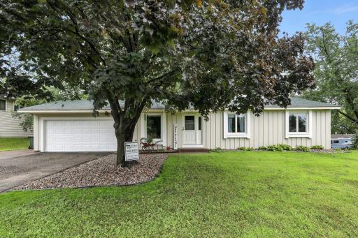14200 Elgin Court, Saint Paul, MN 55124