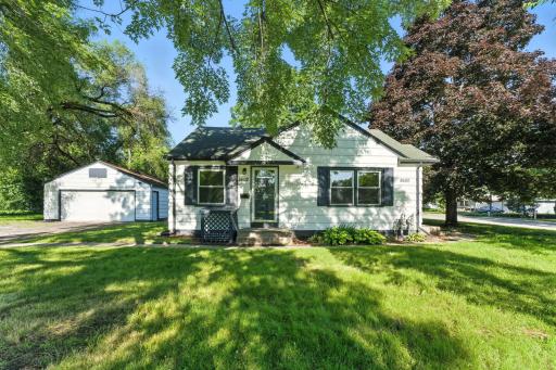 8600 Bryant Avenue S, Minneapolis, MN 55420