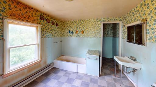 4049-Co-Rd-79-Bathroom.jpeg