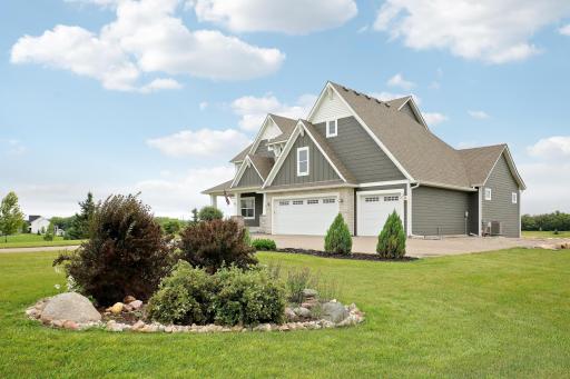 8710Photography-Web-Friendly-5841-Robert-Road-Independence-MN-55359-3.jpg