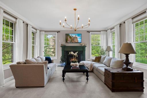 9921 Deerbrook Drive, Chanhassen, MN 55317