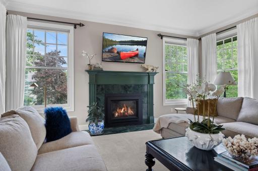 9921 Deerbrook Drive, Chanhassen, MN 55317