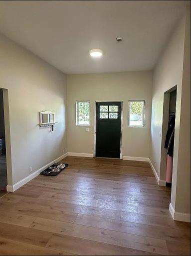 205 Hawthorne Avenue NW, Warroad, MN 56763