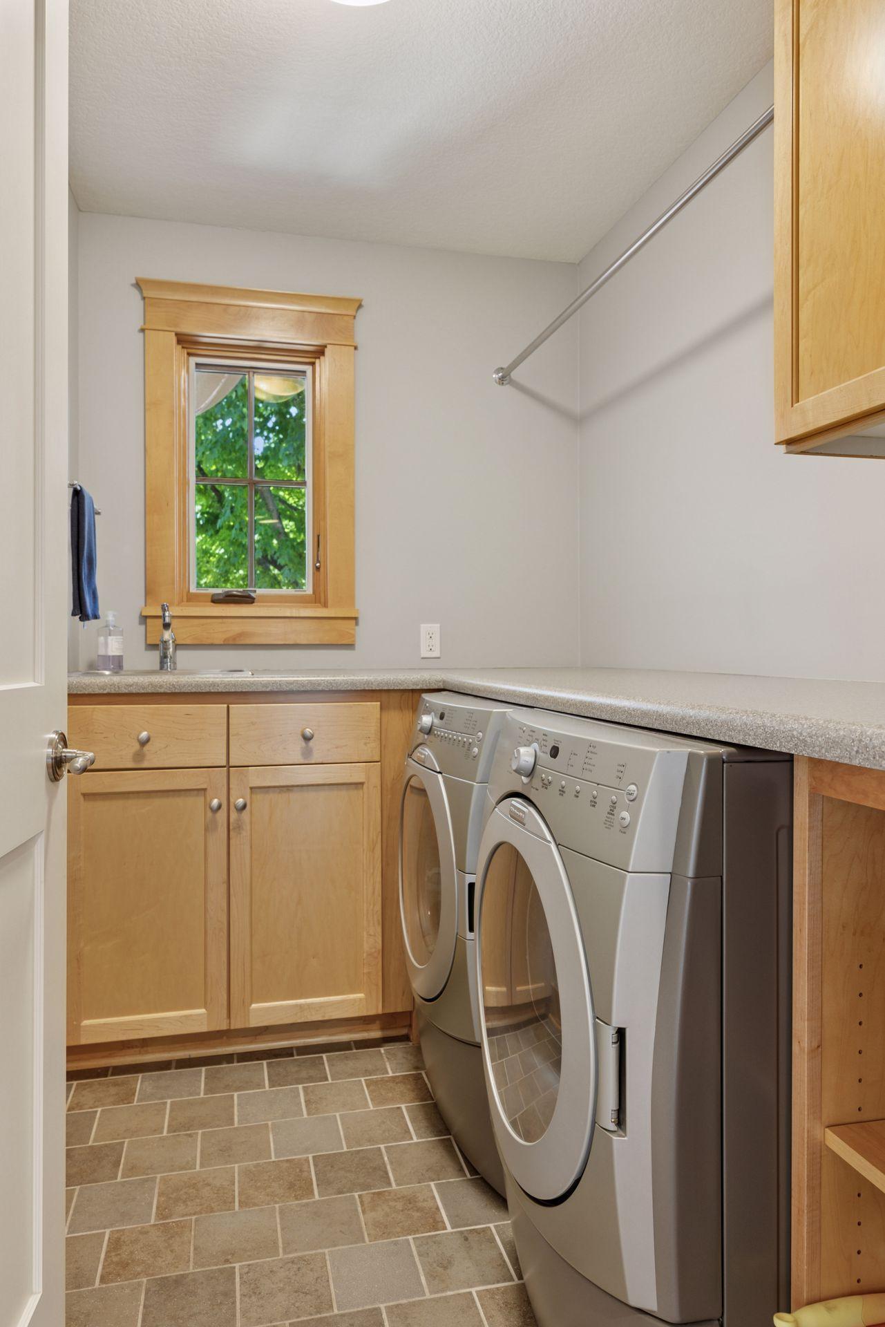 2414 West 42nd Street - Spacecrafting - 0047.jpg