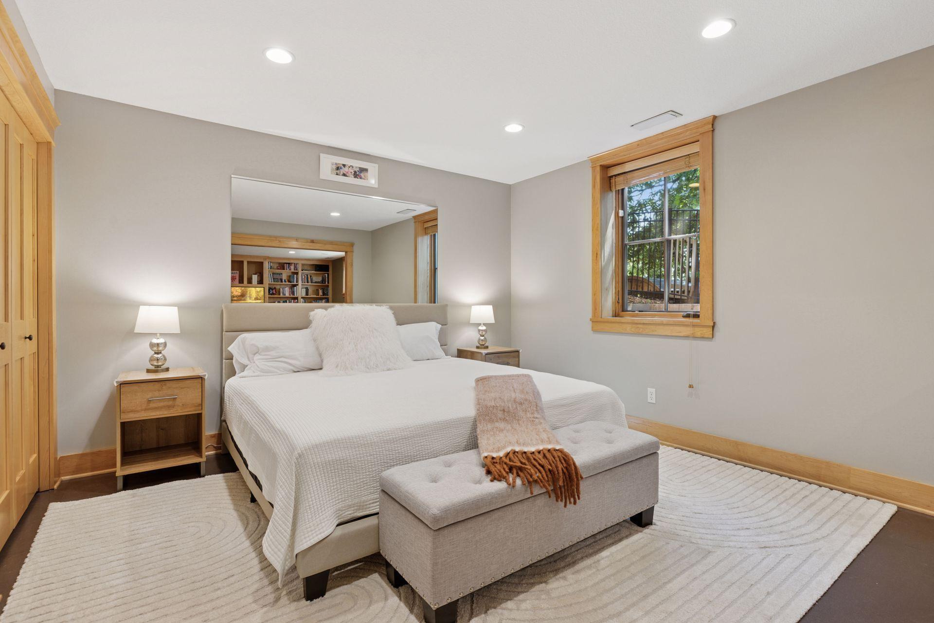 2414 West 42nd Street - Spacecrafting - 0053.jpg