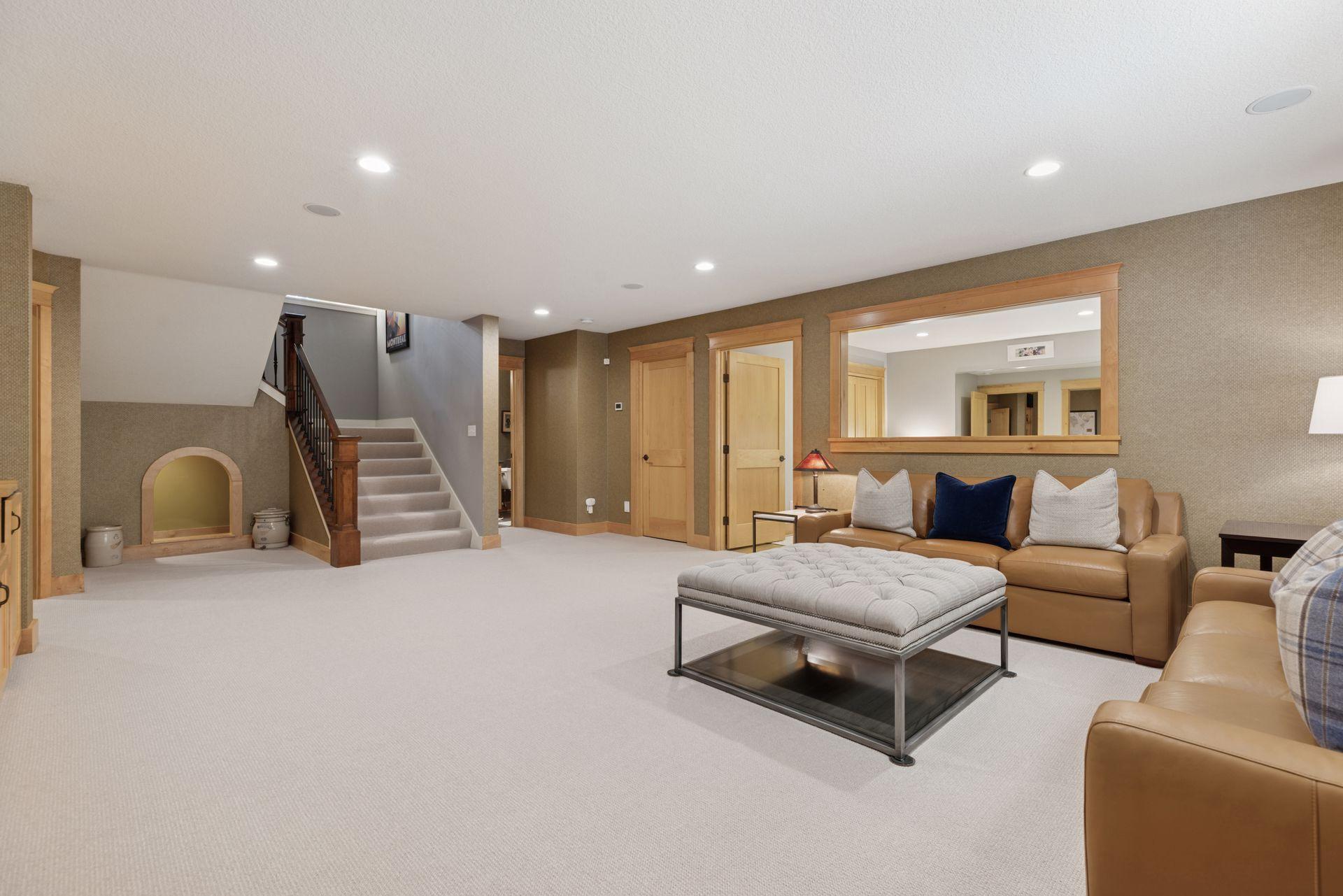 2414 West 42nd Street - Spacecrafting - 0050.jpg