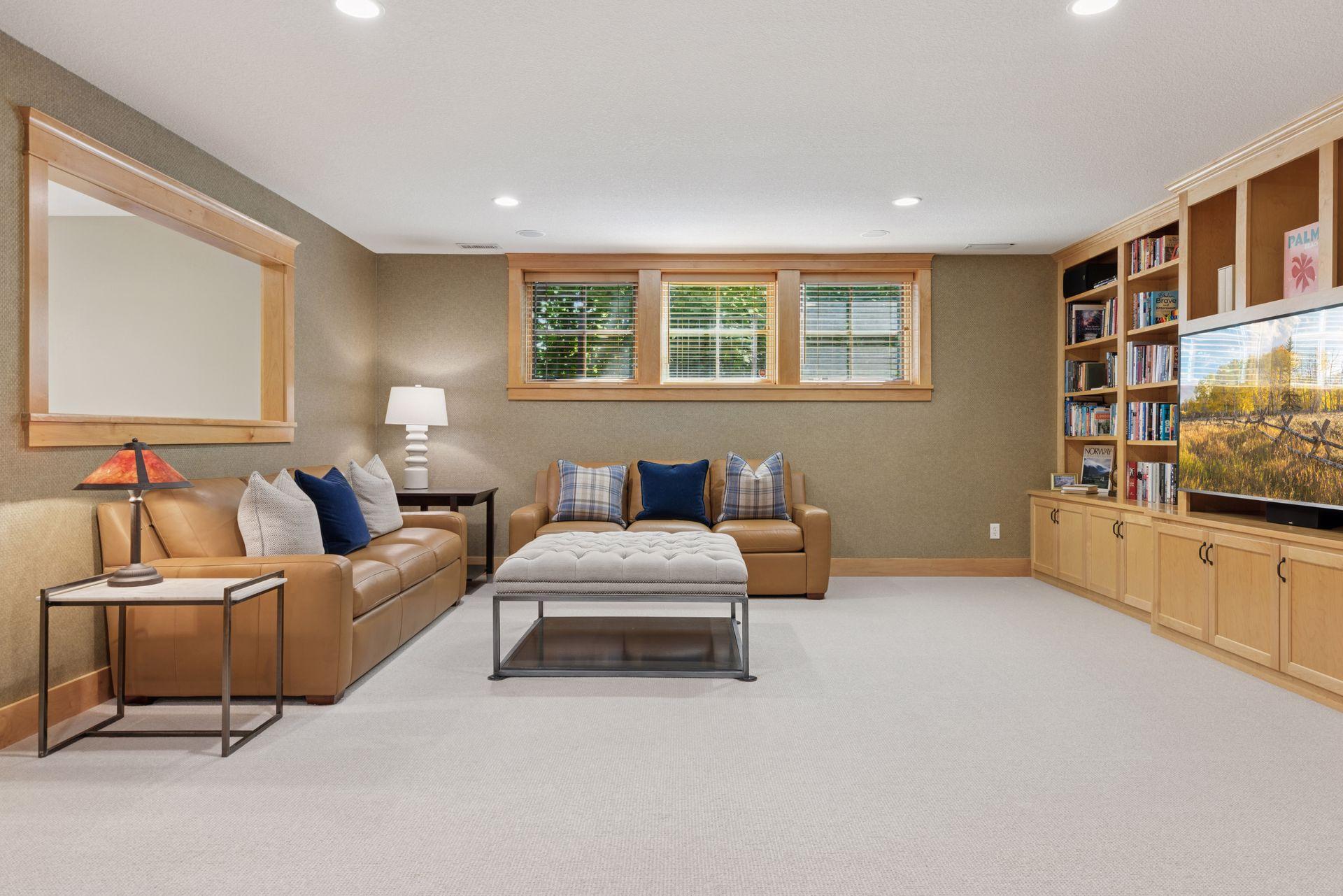 2414 West 42nd Street - Spacecrafting - 0048.jpg