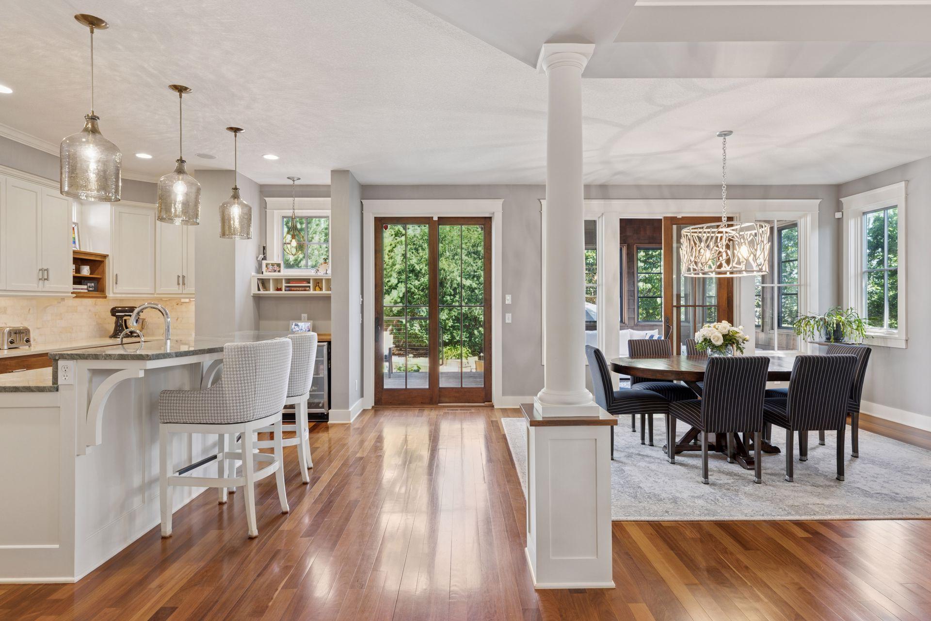 2414 West 42nd Street - Spacecrafting - 0022.jpg