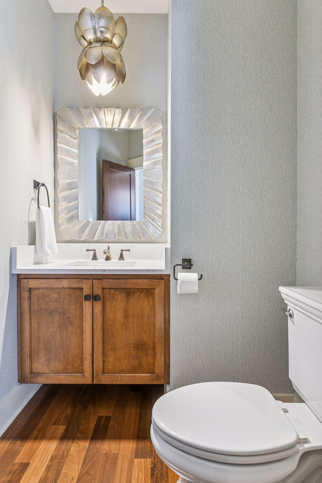 2414 West 42nd Street - Spacecrafting - 0030.jpg