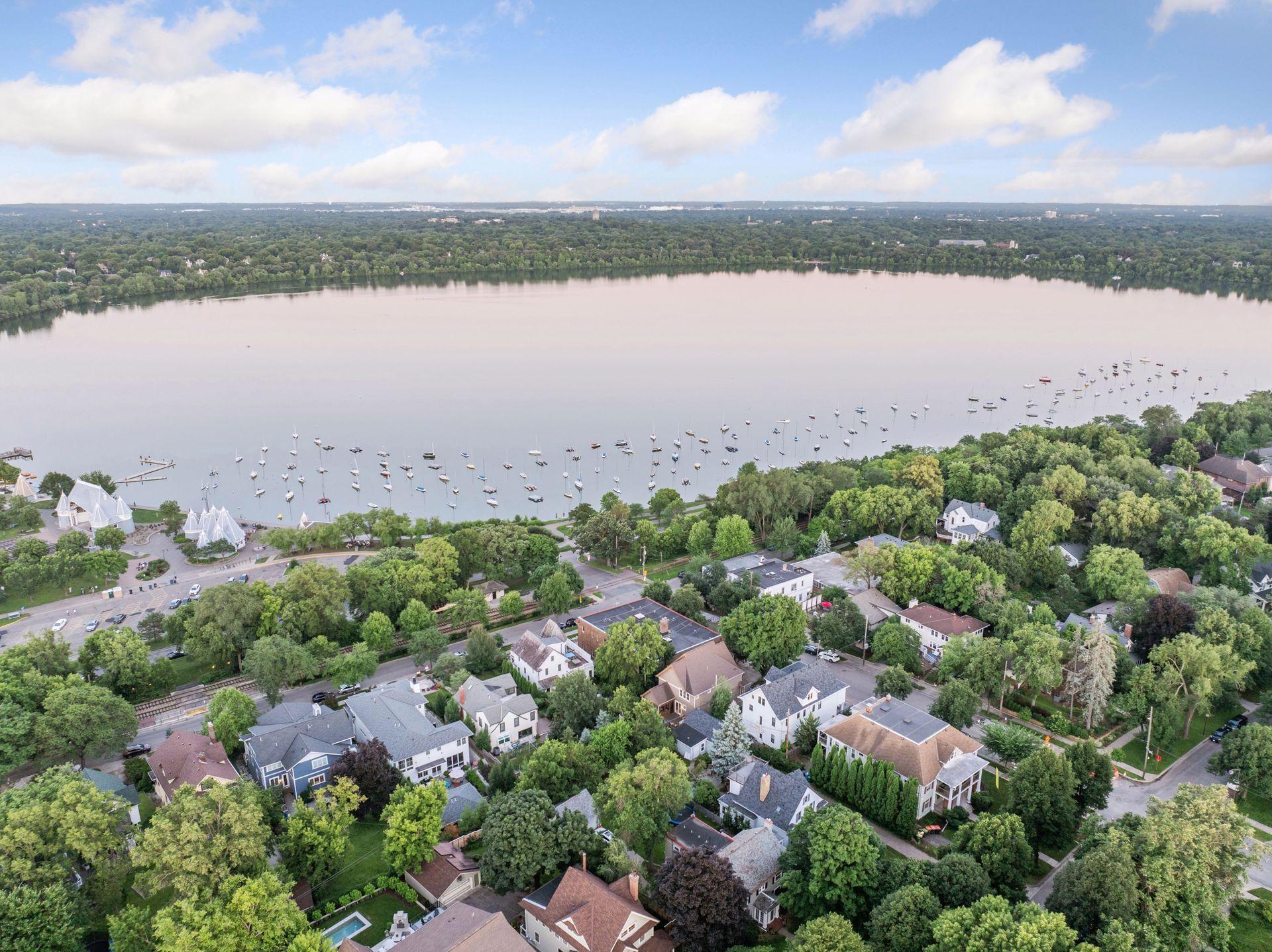 2414 West 42nd Street - Spacecrafting - 0066.jpg