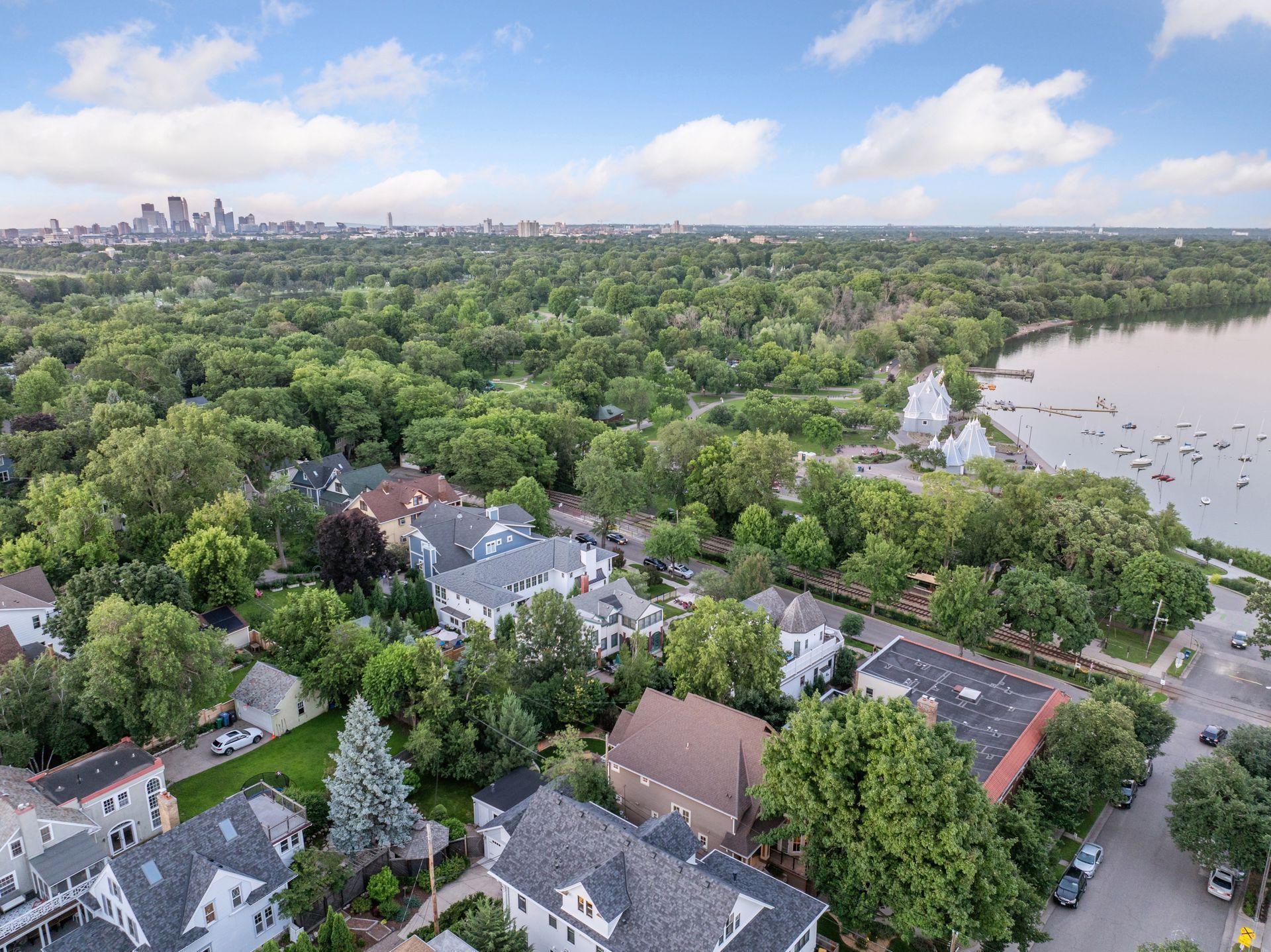 2414 West 42nd Street - Spacecrafting - 0068.jpg