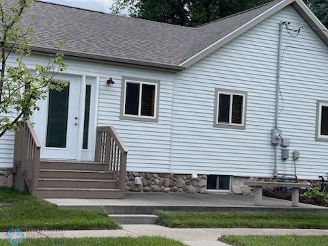 322 13th Street N, Moorhead, MN 56560