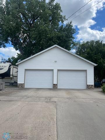 322 13th Street N, Moorhead, MN 56560