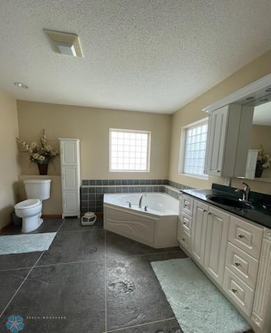322 13th Street N, Moorhead, MN 56560
