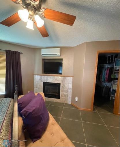 322 13th Street N, Moorhead, MN 56560