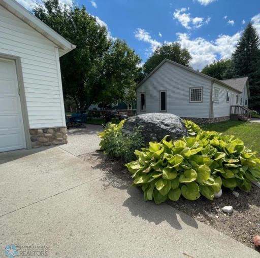 322 13th Street N, Moorhead, MN 56560