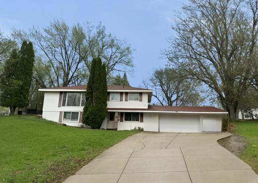 13832 Shirley Drive, Burnsville, MN 55337