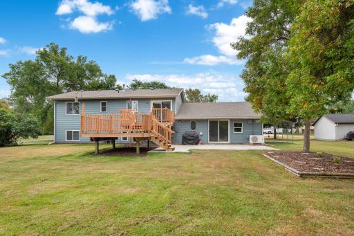 1805 W River Street, Monticello, MN 55362