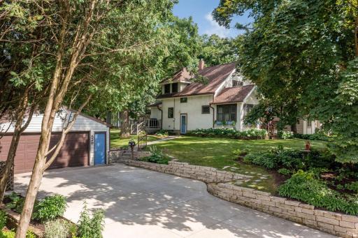 529 Arthur Street, Hopkins, MN 55343