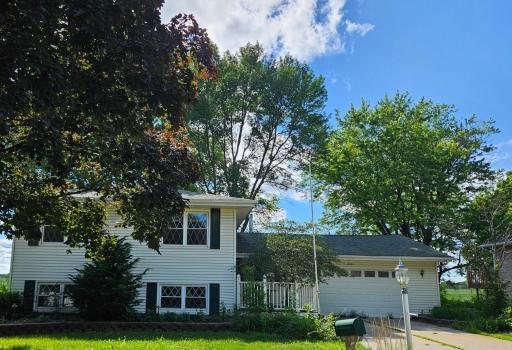 2161 Highland Avenue, Albert Lea, MN 56007