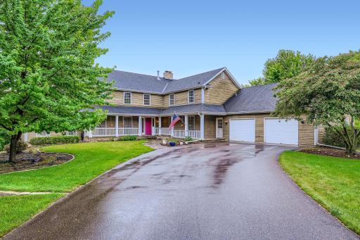 2350 Longview Circle, Long Lake, MN 55356