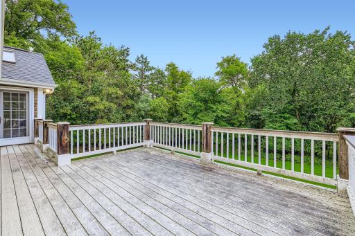 2350 Longview Circle, Long Lake, MN 55356