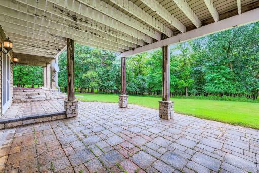 2350 Longview Circle, Long Lake, MN 55356