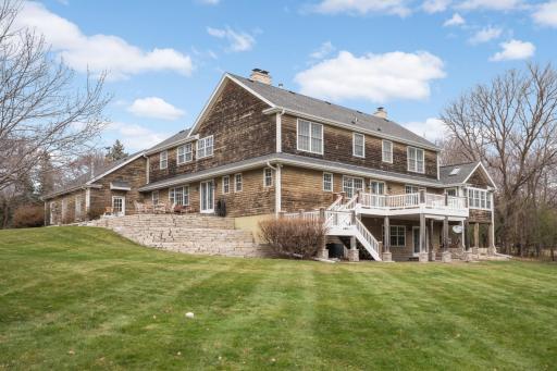2350 Longview Circle, Long Lake, MN 55356
